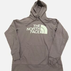 North Face women’s medium sweatshirt light purple